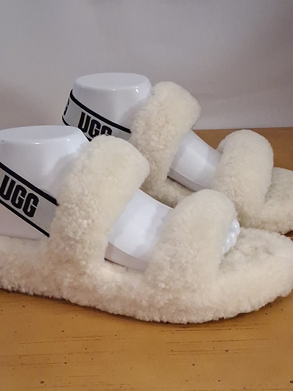 UGG Women's Cream Fluff Yep Slide Sandals